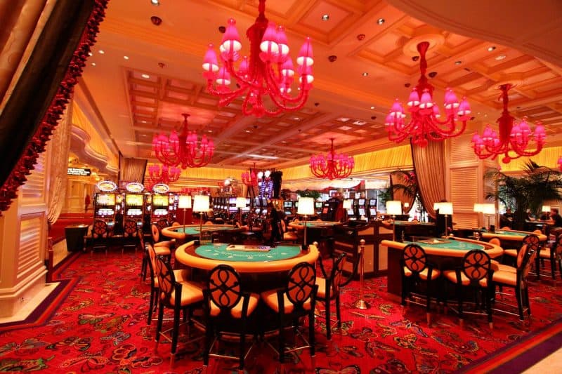 Slot Makinelerinde Algoritmik Avantaj: Dijital Dokunuşla Kazanma