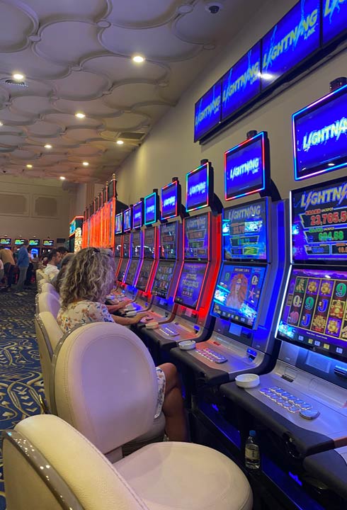 Bekleme Sürelerini Yönetme Sanatı: Canlı Casino’da Etkililik