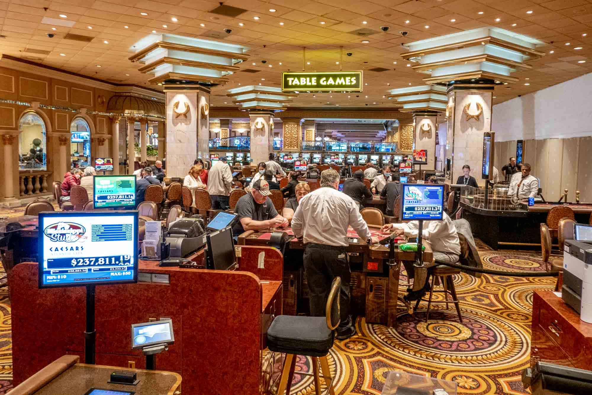Slot Makinelerinde Algoritmik Avantaj: Dijital Dokunuşla Kazanma